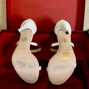 NEW! Tamara Mellon Women’s White Frontline Sandals